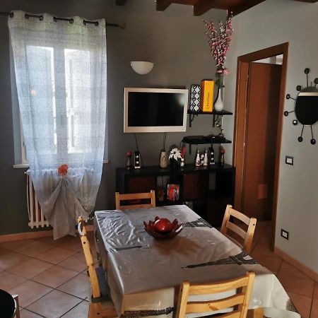 Apartment In The City Center With Self Check-In Parme Extérieur photo